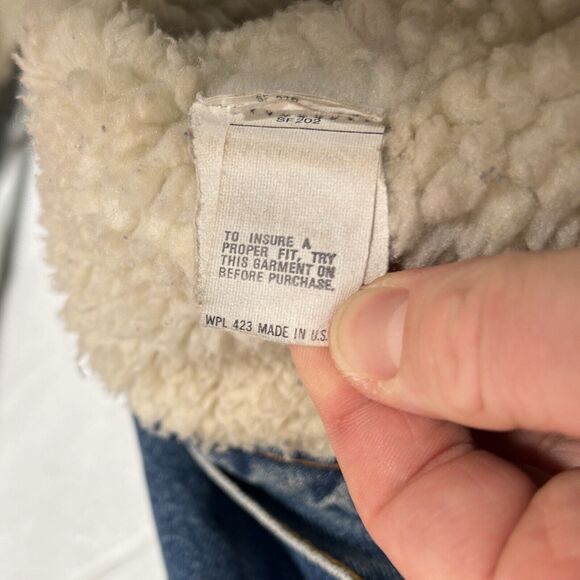 Vintage Levi’s Sherpa Lined Denim Trucker Jacket 70608 0216 - Picture 5 of 7